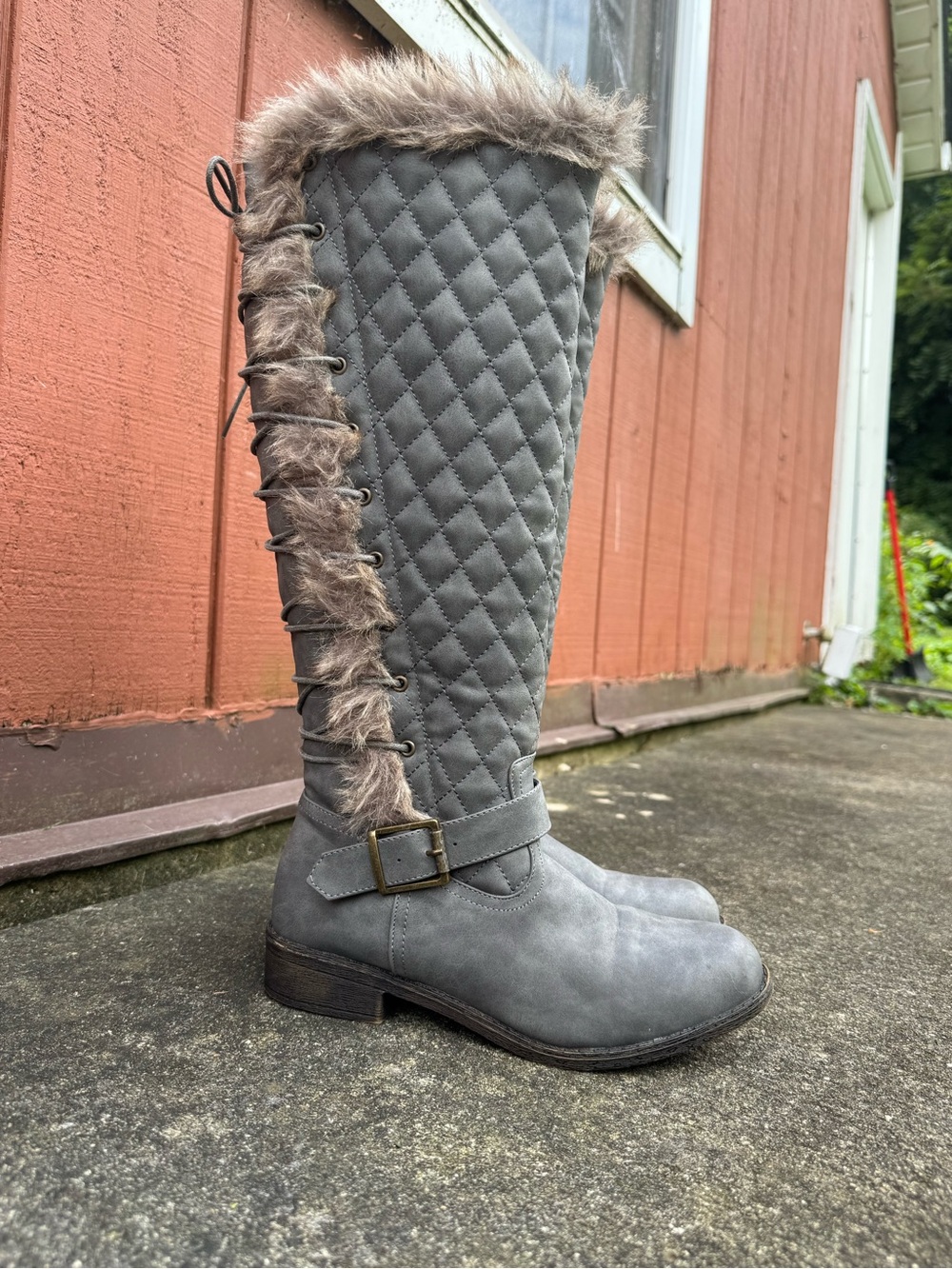 JustFab Gray Quilted Lace-Up Knee-High Boots with Faux Fur Trim